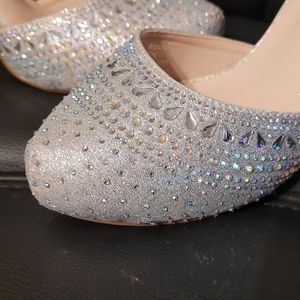 New De Blossom collection Bling Heels size 10